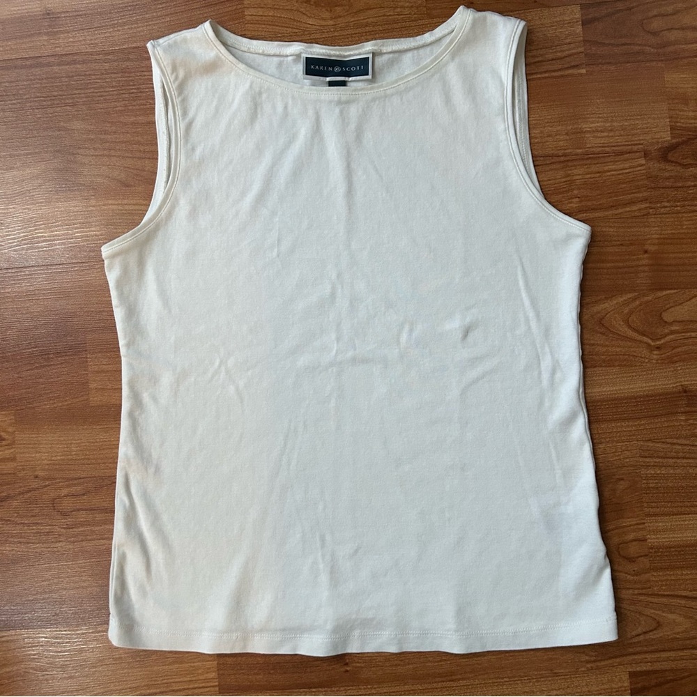 4/$15 Karen Scott 100% cotton white tank shell top size LP